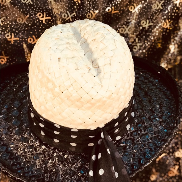 Sexy & Sassy Mr Charles Design - Picture 2 of 5